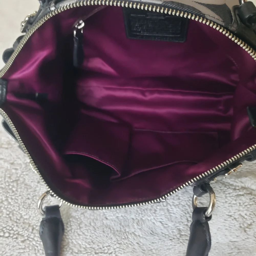 Coach Black and Gray Signature Handbag - Picture 7 of 13